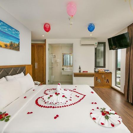 דה נאנג La Beach Hotel מראה חיצוני תמונה