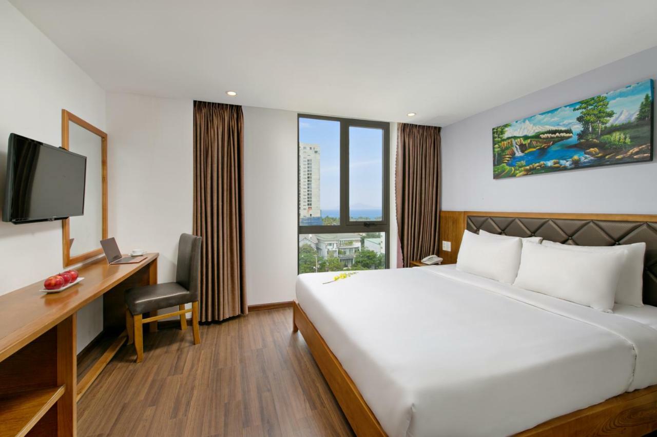 דה נאנג La Beach Hotel מראה חיצוני תמונה