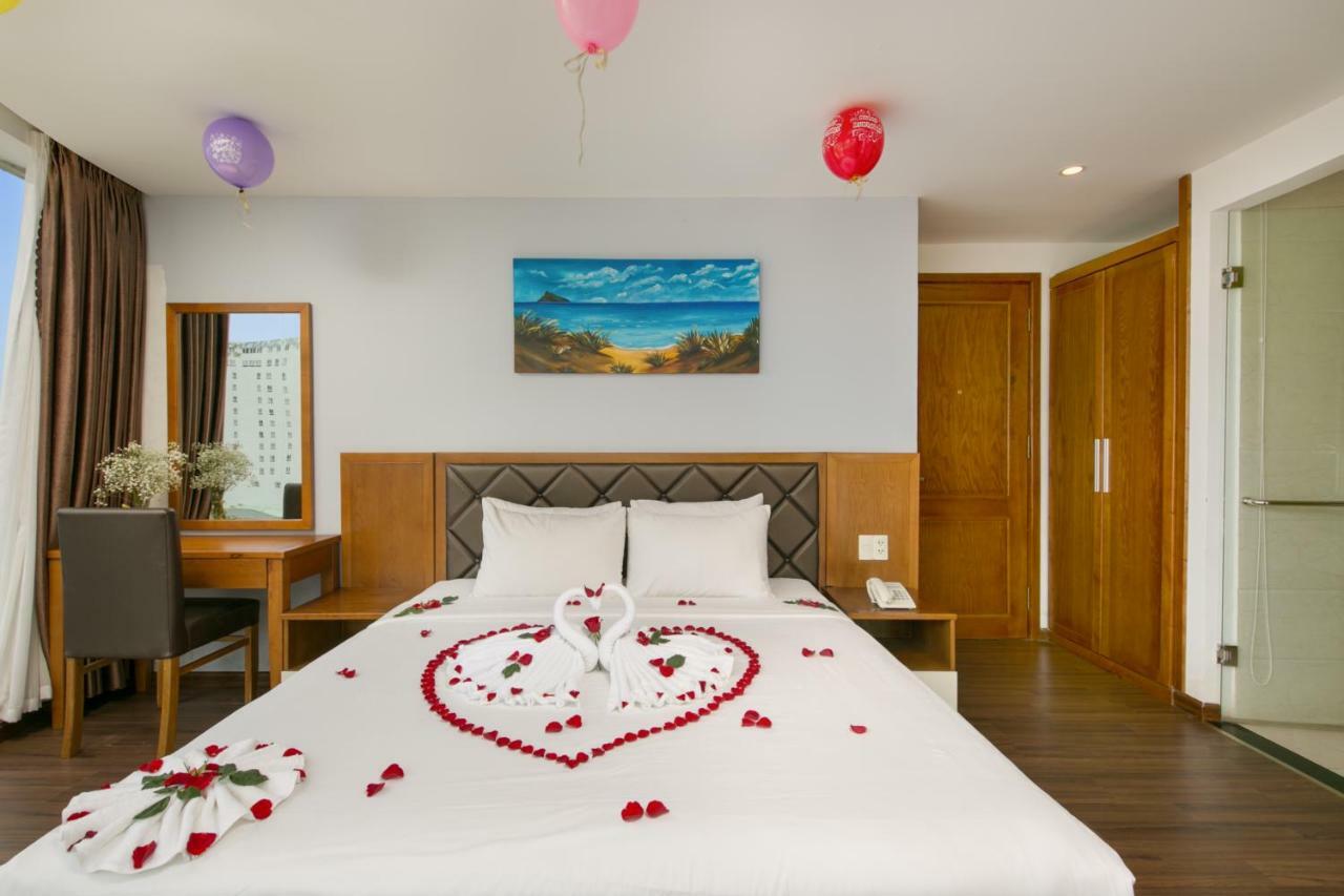 דה נאנג La Beach Hotel מראה חיצוני תמונה